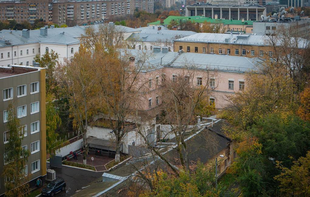 Офицер покончил с собой в здании Военного университета Минобороны в Москве