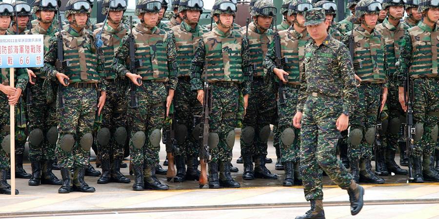 Армия Тайваня деградирует и презираема гражданами: вся надежда на США