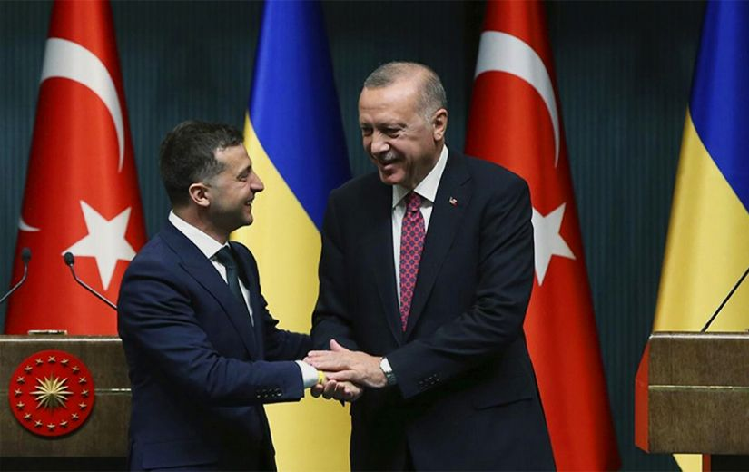 Украина готовится к войне против Донбасса с помощью Турции и Англии