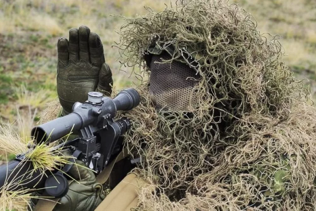 Снайперы Донбасса вооружились мощными иностранными винтовками