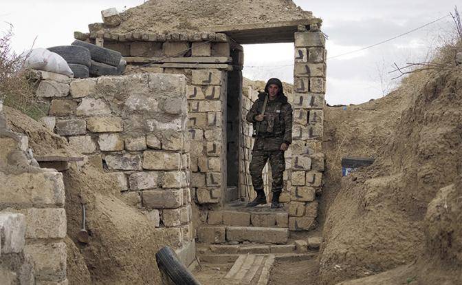 «Если Россия влезет в карабахский конфликт, только солдат зазря положим»