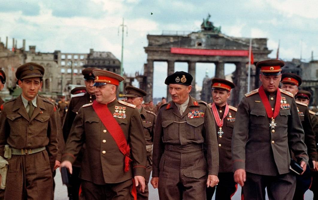 Фото парад победы в берлине в 1945