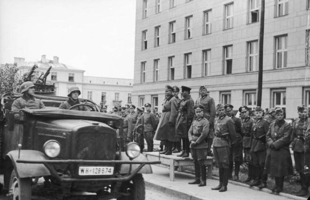«А если бы СССР воевал на стороне Гитлера» – размышления в хорватского СМИ