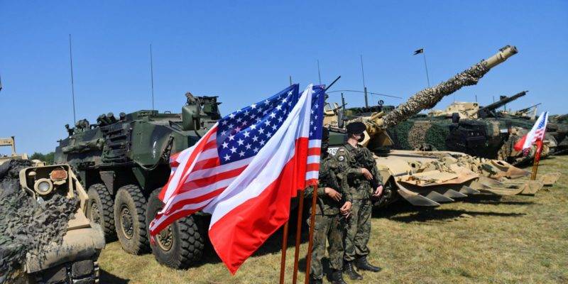 Планы НАТО: двадцать тысяч солдат у белорусских границ