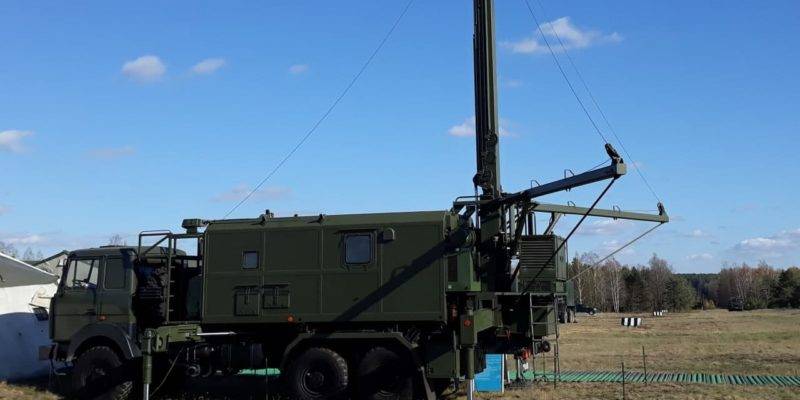 Мобильный комплекс радиопеленгования «ВОЛАР» принят на вооружение Вооруженн