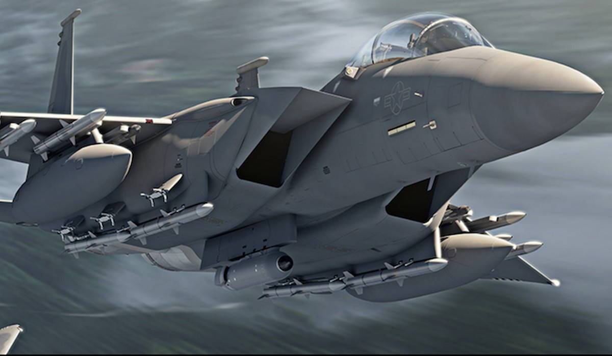 Истребитель F-15X пройдет испытания в начале 2021 года