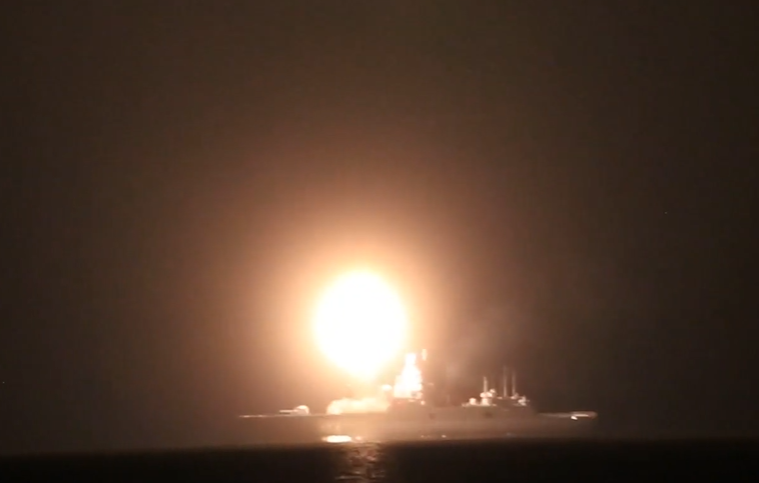 Минобороны показало момент пуска гиперзвуковой крылатой ракеты "Циркон"