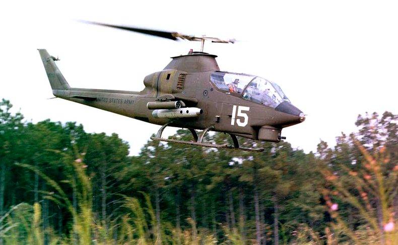 Как спецназовцы ГРУ добыли американский вертолет ради Ми-24
