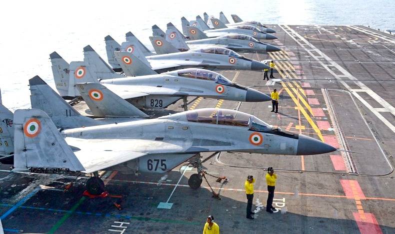 Разбившийся МиГ-29К ВМС Индии, взлетел с бывшего «Адмирала Горшкова»