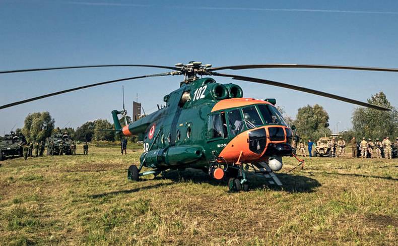 Литва решила отремонтировать вертолеты российскими запчастями