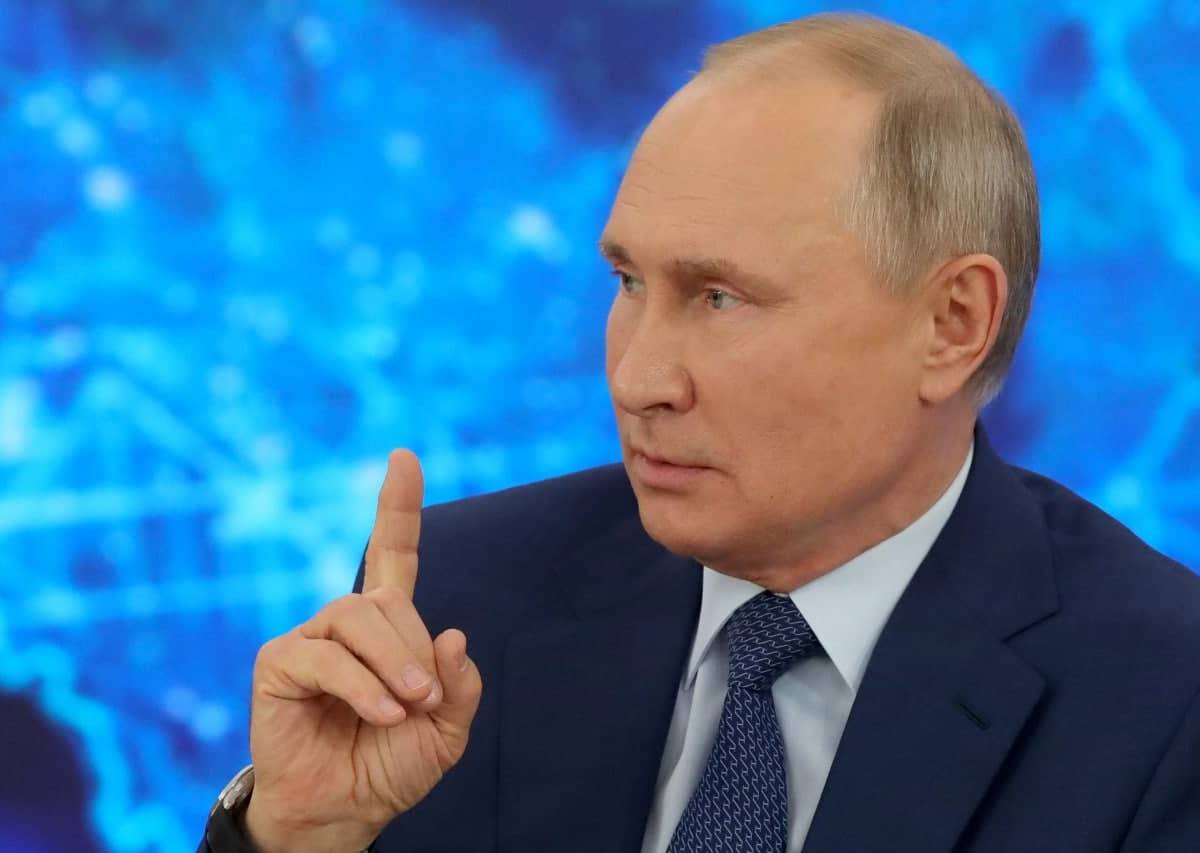 Путин поручил увеличить долю современного оружия для ядерного сдерживания