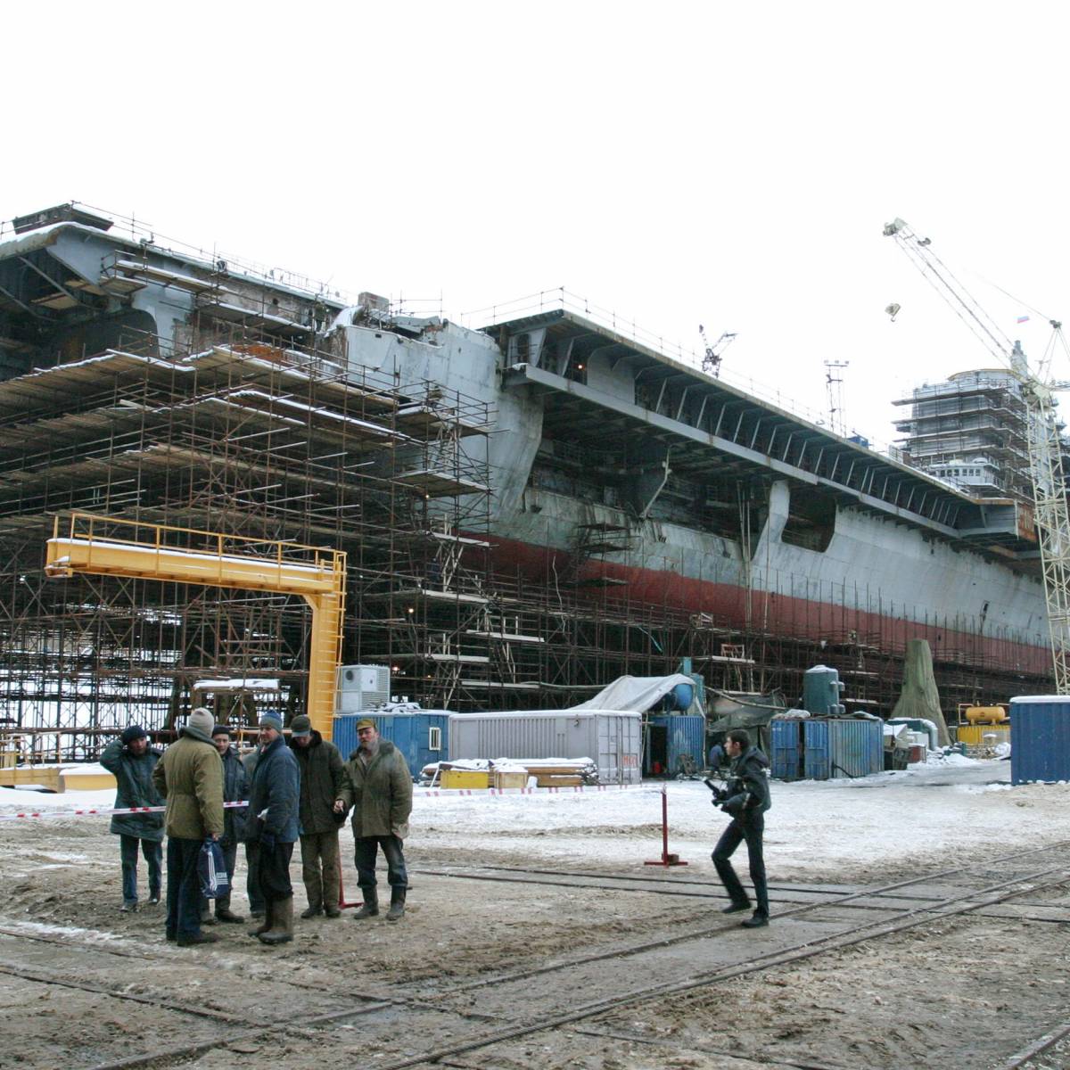 Перспективный авианосец для ВМФ России начнут строить на "Севмаше"