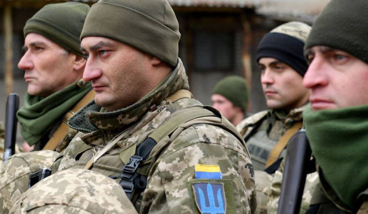 Донбасс: атака с воздуха привела к потерям в ДНР, США вербуют офицеров ВСУ