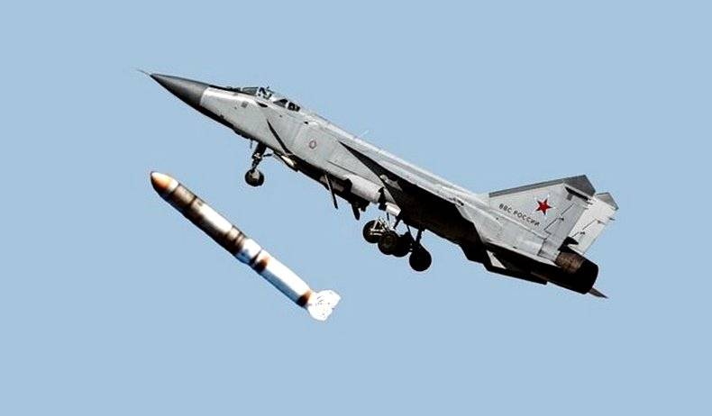 Раскрыты секретные полеты МиГ-31 с оружием против спутников