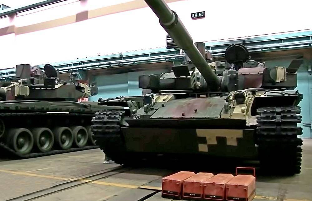 Танковое противостояние с РФ: чем Киев ответит на Т-72Б3, Т-90М и «Армату»