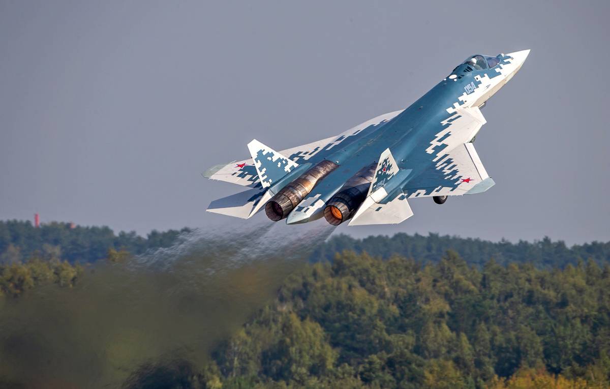 Разрабатываемая Россией новая ракета сделает Су-57 еще более желанным