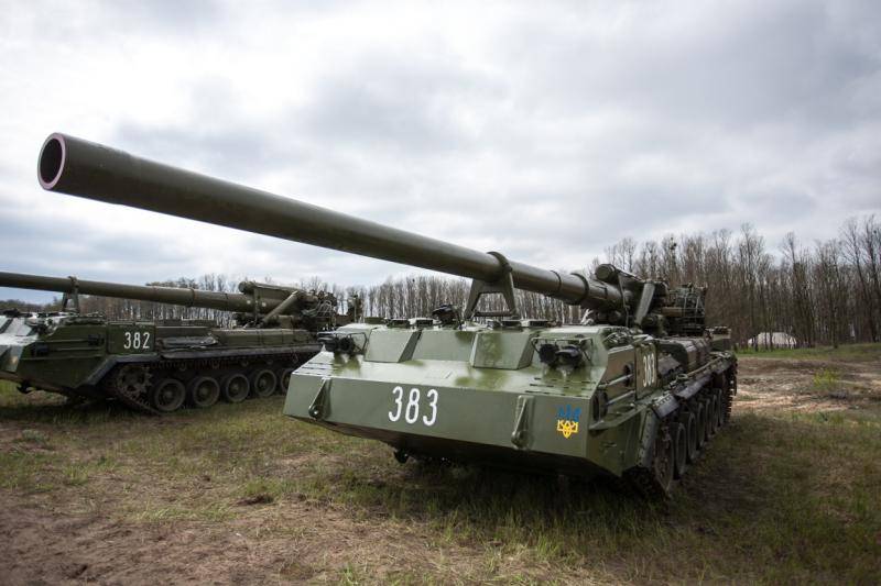 По каким целям будут бить самые страшные орудия ВСУ - 203-мм 2С7 "Пион"