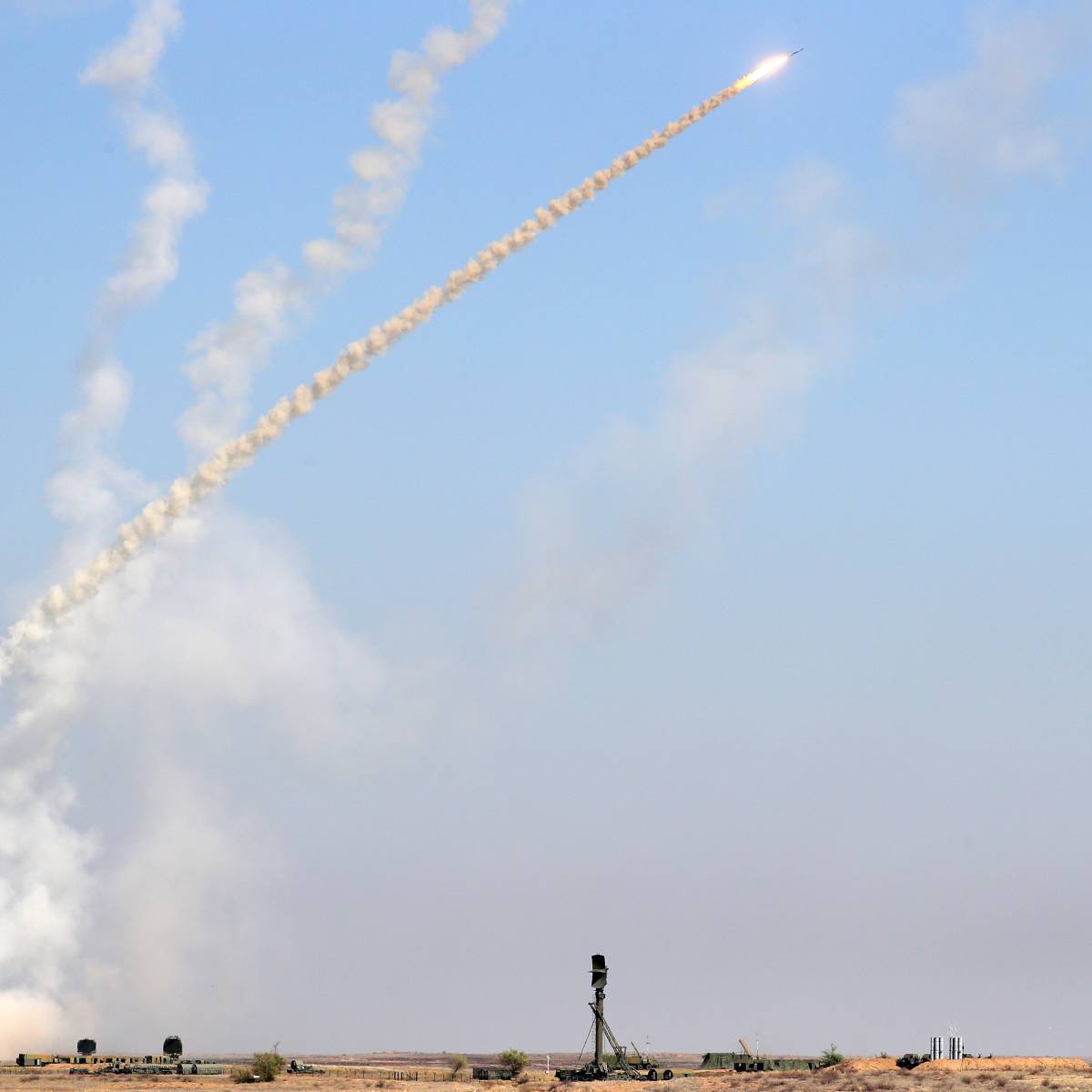 Сирийские ПВО отразили ракетную атаку израильских ВВС