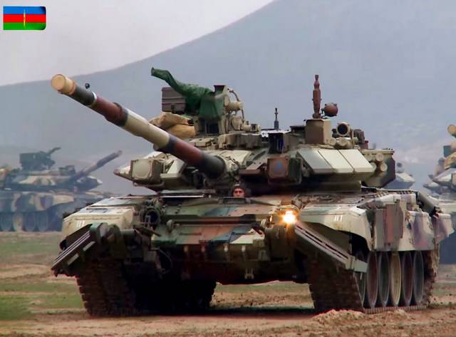 Внутренний взрыв превратил азербайджанский Т-90С в груду металлолома