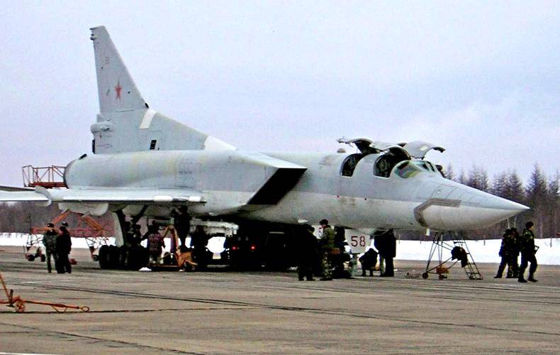 Почему катапульта убила экипаж Ту-22М3