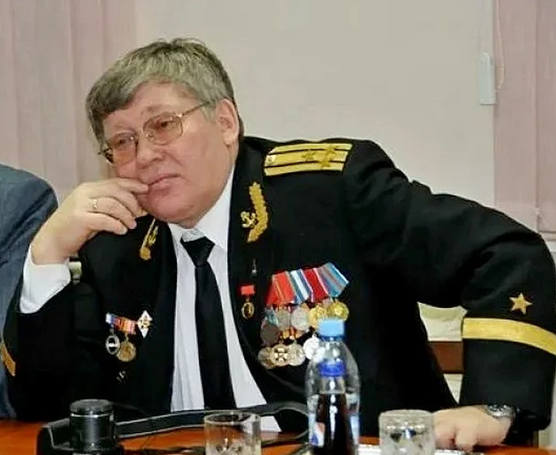 Василий Дандыкин пояснил, зачем НАТО «посылает сигнал» России в Черном море