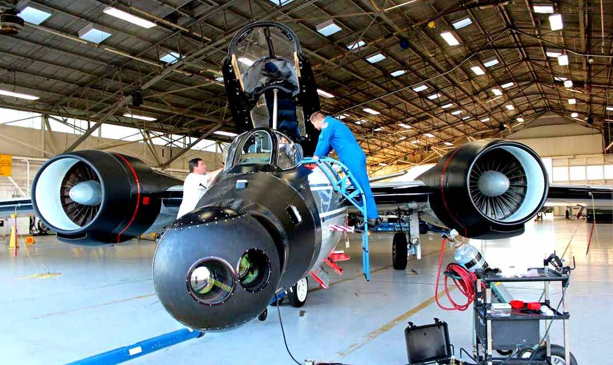 Подготовка к запуску: первые тесты гиперзвуковой AGM-183A зафиксирует уникальный самолет