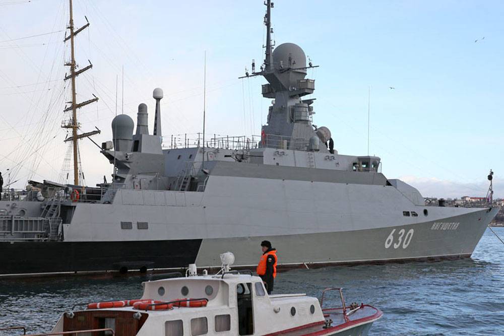 Боевые корабли Каспийской флотилии переброшены к берегам Крыма