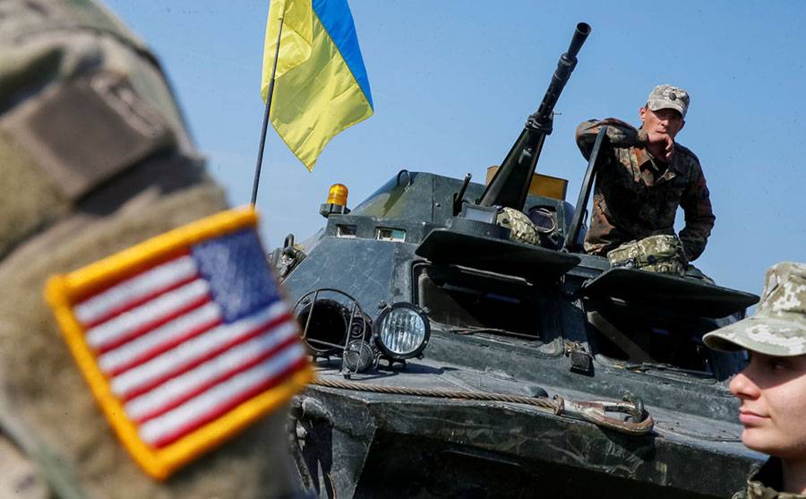 Как НАТО будет помогать отвоевывать Крым и Донбасс
