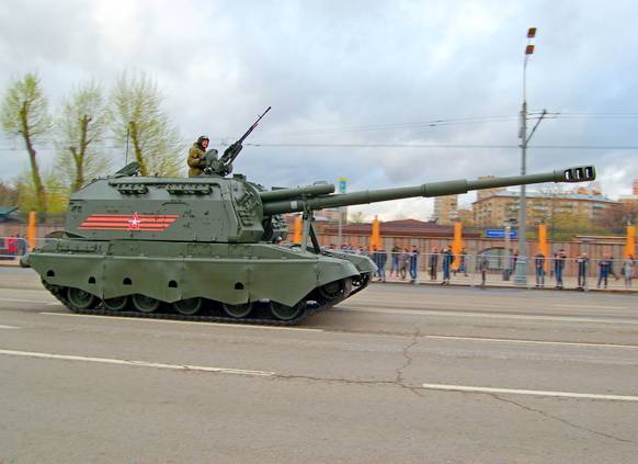 В чем новая версия САУ "Мста-С" превосходит закупаемую Украиной Dana-M2
