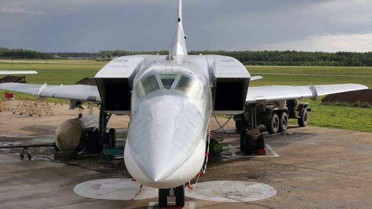 Модернизация сделала бомбардировщик Ту-22 более боеспособным