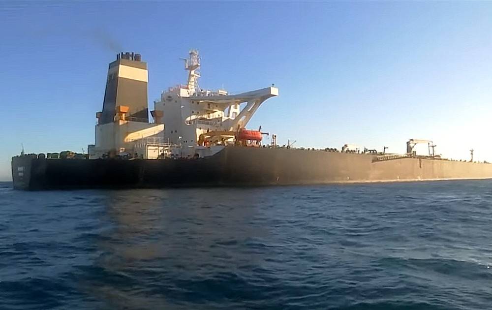Атака против иранского танкера у берегов Сирии: Тегеран грозит возмездием