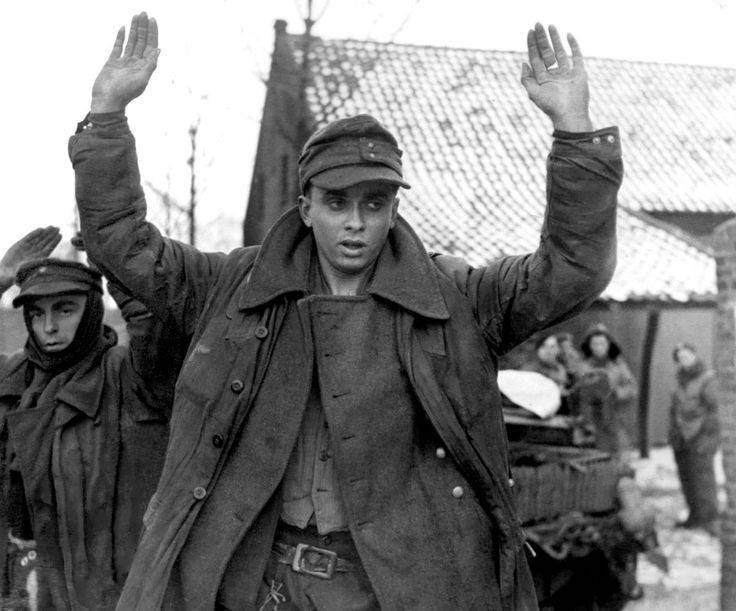 Как советский боец встретил спасённого им пленного немца через 75 лет
