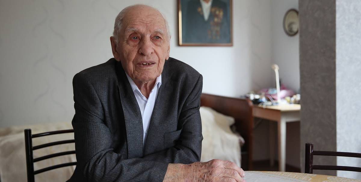100-летний ветеран о том, как его не раз уберегло от смерти благословение