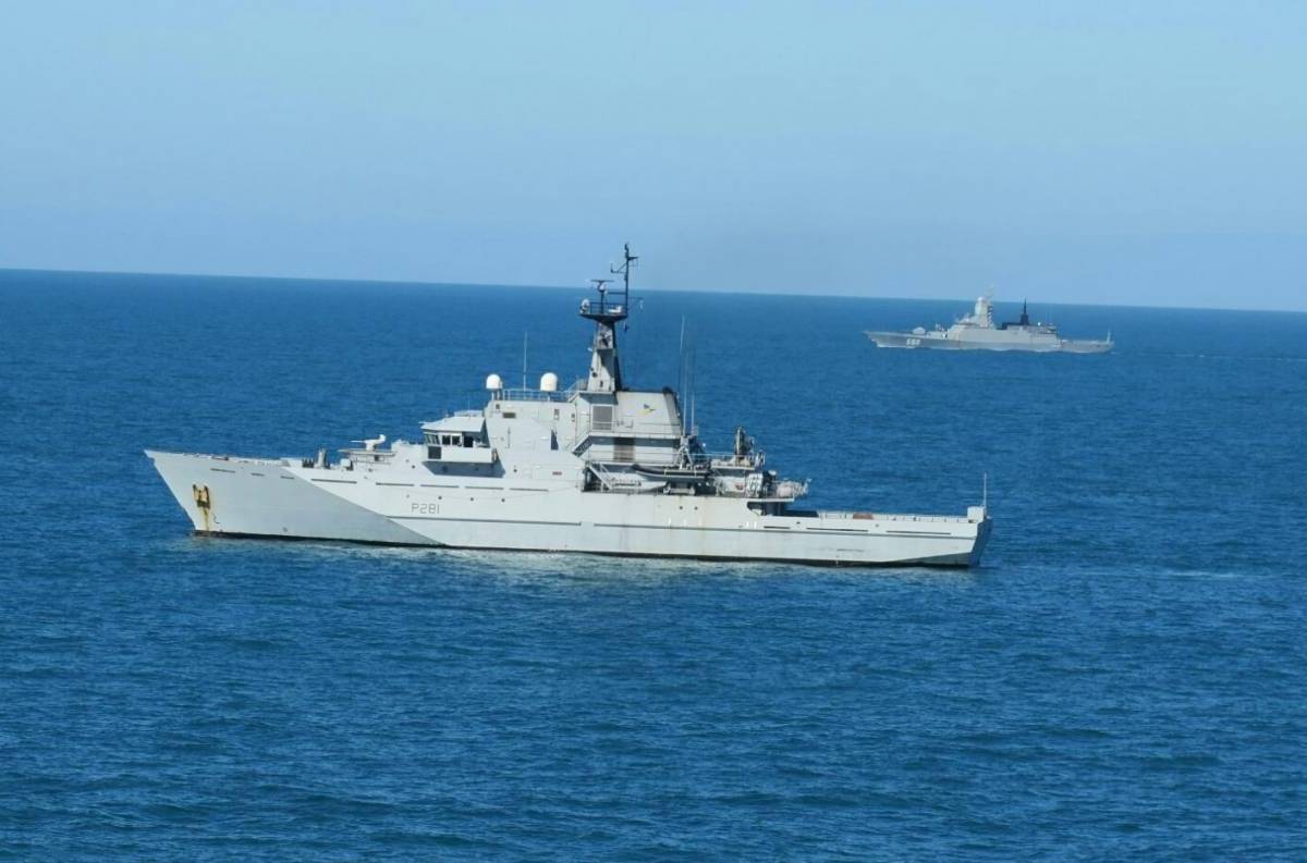 Британо-французский спор за остров в Ла-Манше: Лондон выдвигает боевой флот