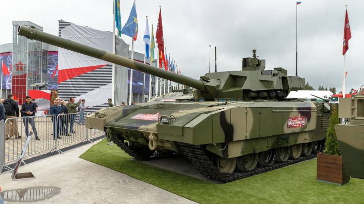 NI сравнил живучесть T-14 «Армата» и М1 Abrams