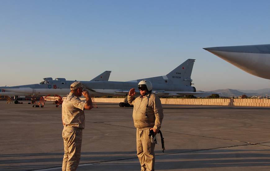 О чем говорит базирование Ту-22М3 на Хмеймиме: мнение экспертов