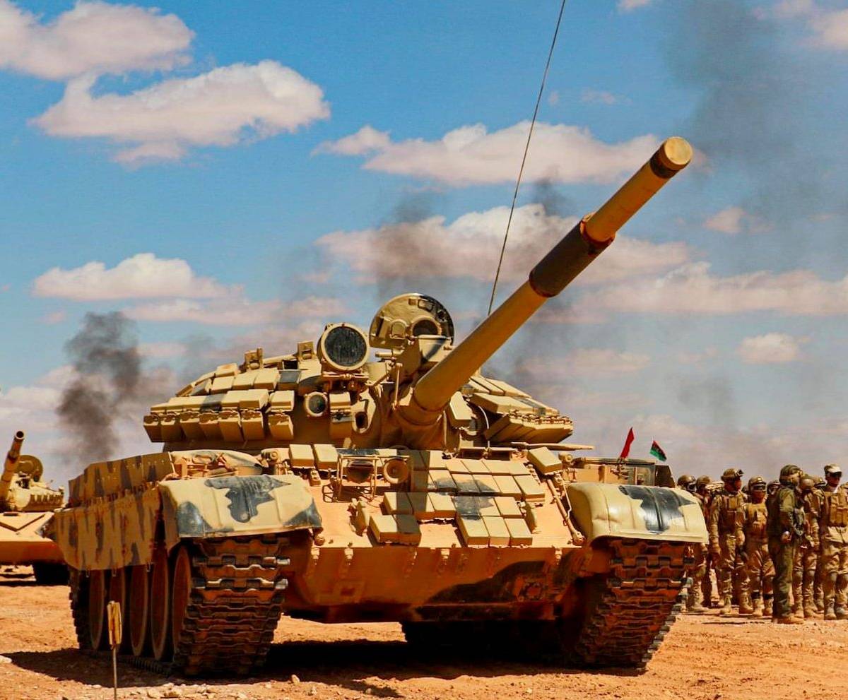 Способные применять ракеты Т-62МВ с "реактивной броней" замечены в Ливии