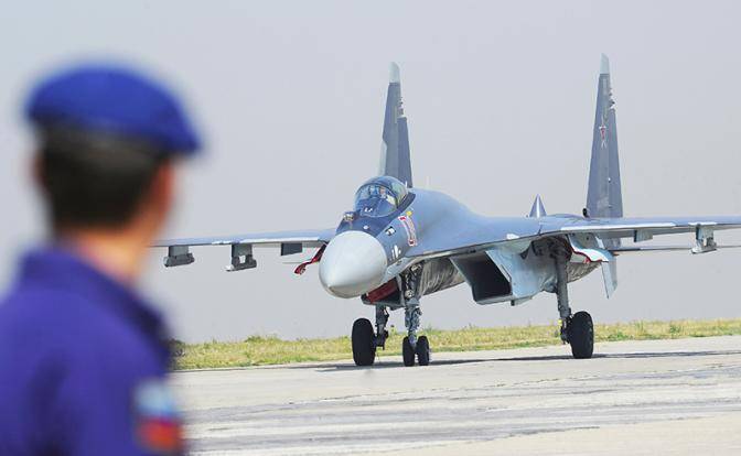 Турки нахваливают истребитель Су-35, но покупать не собираются
