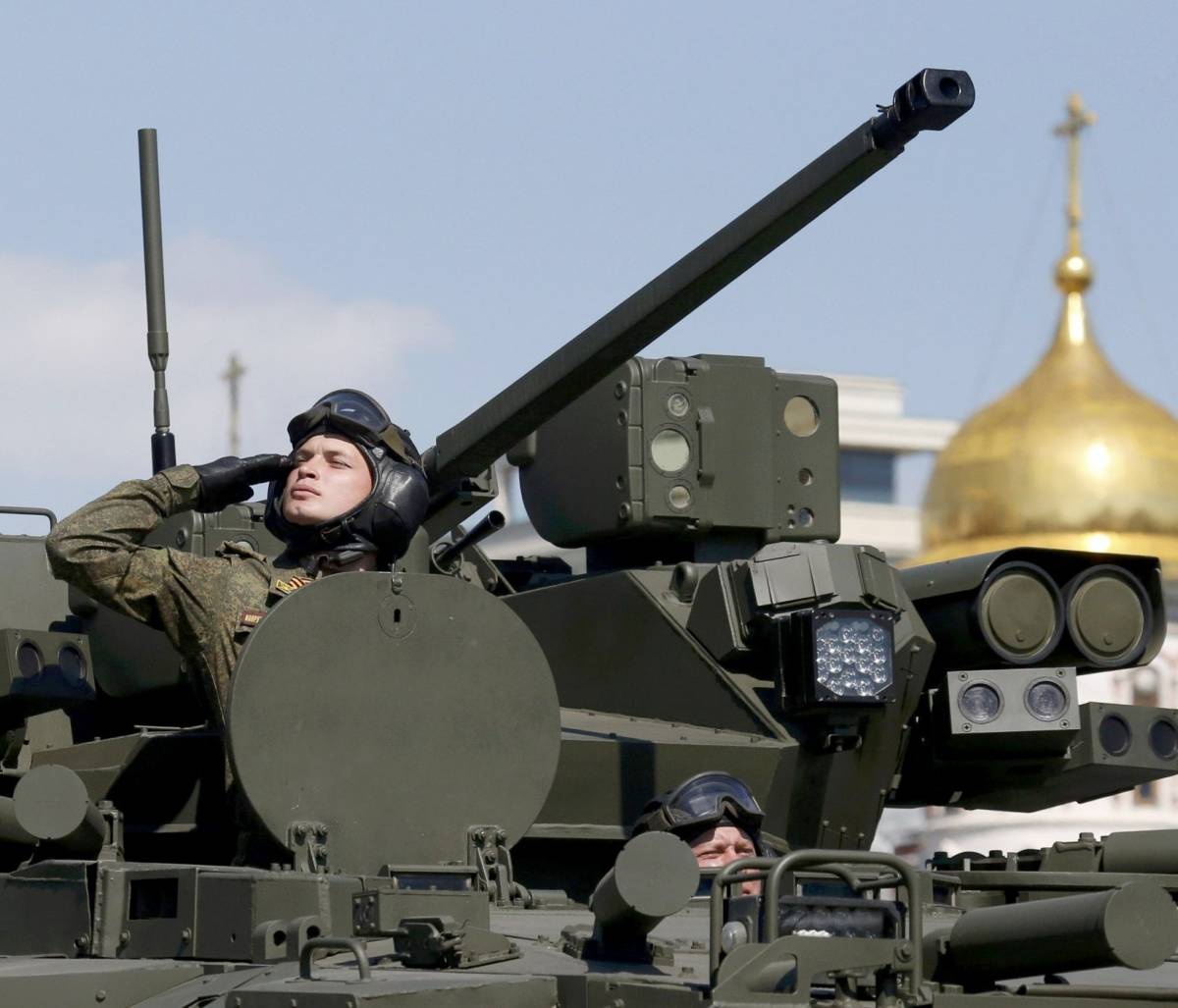 Как армия России изменилась за 20 лет?