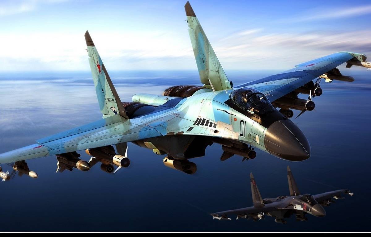 В США столкнули в «смертельной битве» российский Су-35С и американский F-15