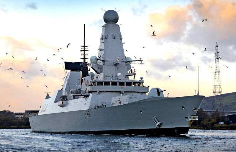 Инцидент с британским эсминцем Defender стал масштабной провокацией
