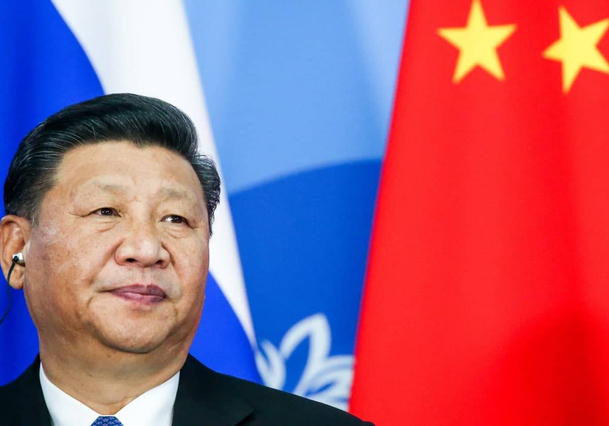 Си Цзиньпин провозгласил конец "эпохи унижения" в Китае и укрепление армии