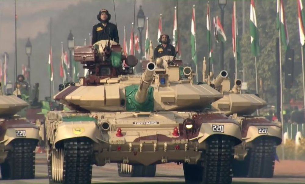 В танковом противостоянии Пакистана и Индии могут сойтись VT-4 и T-90