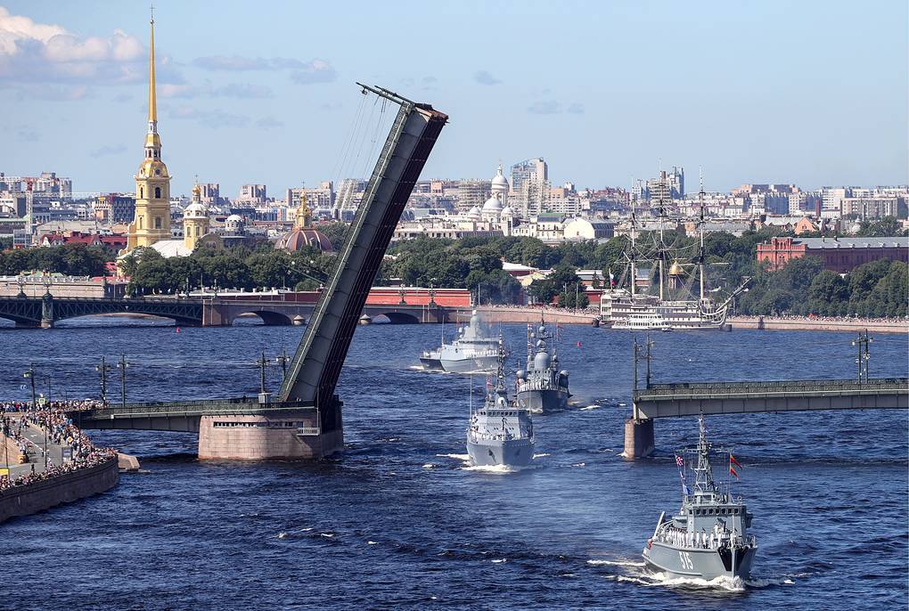 Зачем три атомные лодки войдут в Балтийское море