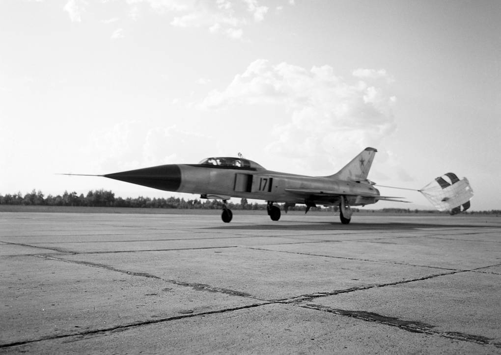 Почему ближе к концу войны советские летчики перестали таранить самолеты?