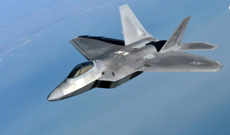 Почему стелс-истребитель F-22 обречен на медленную смерть