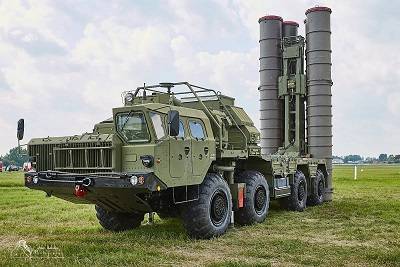 NI: Россия превратила С-400 в «армейский швейцарский нож»