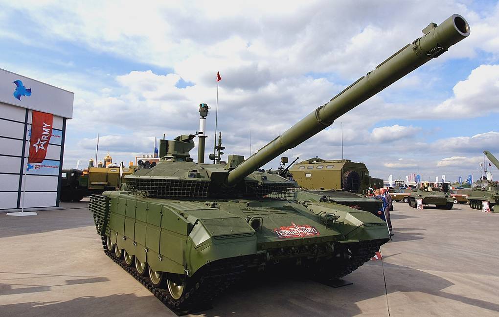 В России на учениях испытают первый танк Т-90М с загоризонтным виденьем