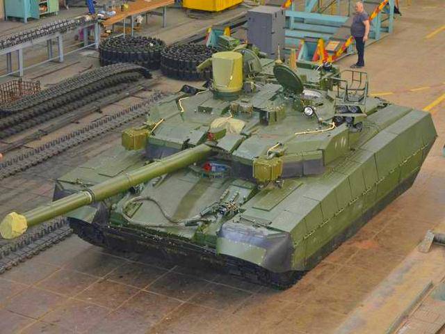 "Абрамсы" в США уничтожат доставленный из Украины танк "БМ Оплот"
