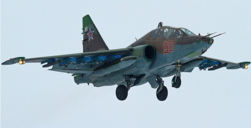NI назвал смертоносный арсенал главным козырем российского Су-25